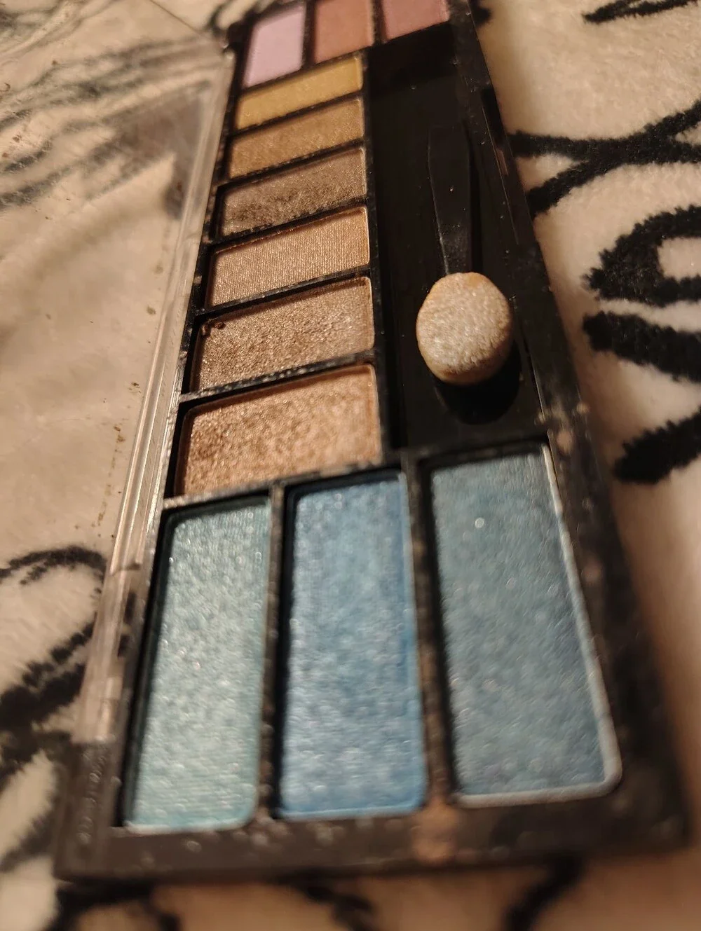 Eyeshadow Palette Bundle NRW W7 10 Out Of 10 And NEW ColorMates 12 Shades